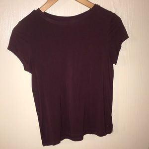Crop T-shirt.